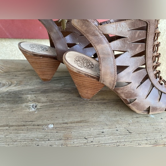 Vince camuto strappy healed sandals - Picture 7 of 9